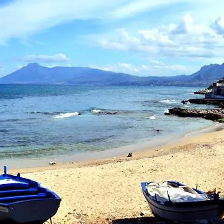 Casa Affitto Vacanza Sant'elia Beach Palermo Apartment